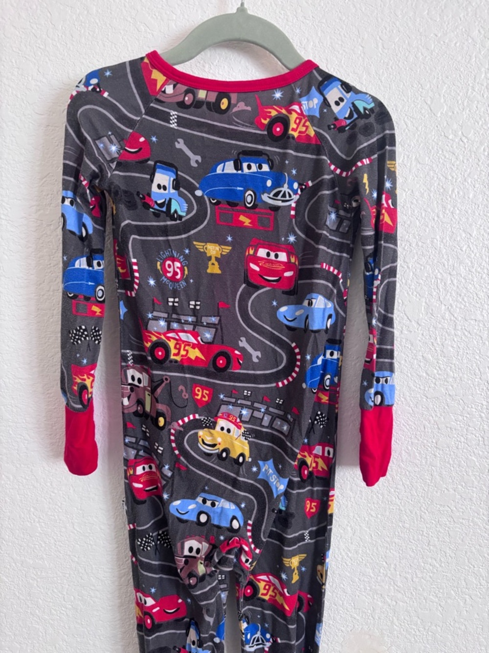 Little Sleepies + Pixar Cars Zippy - Picture 6 of 6
